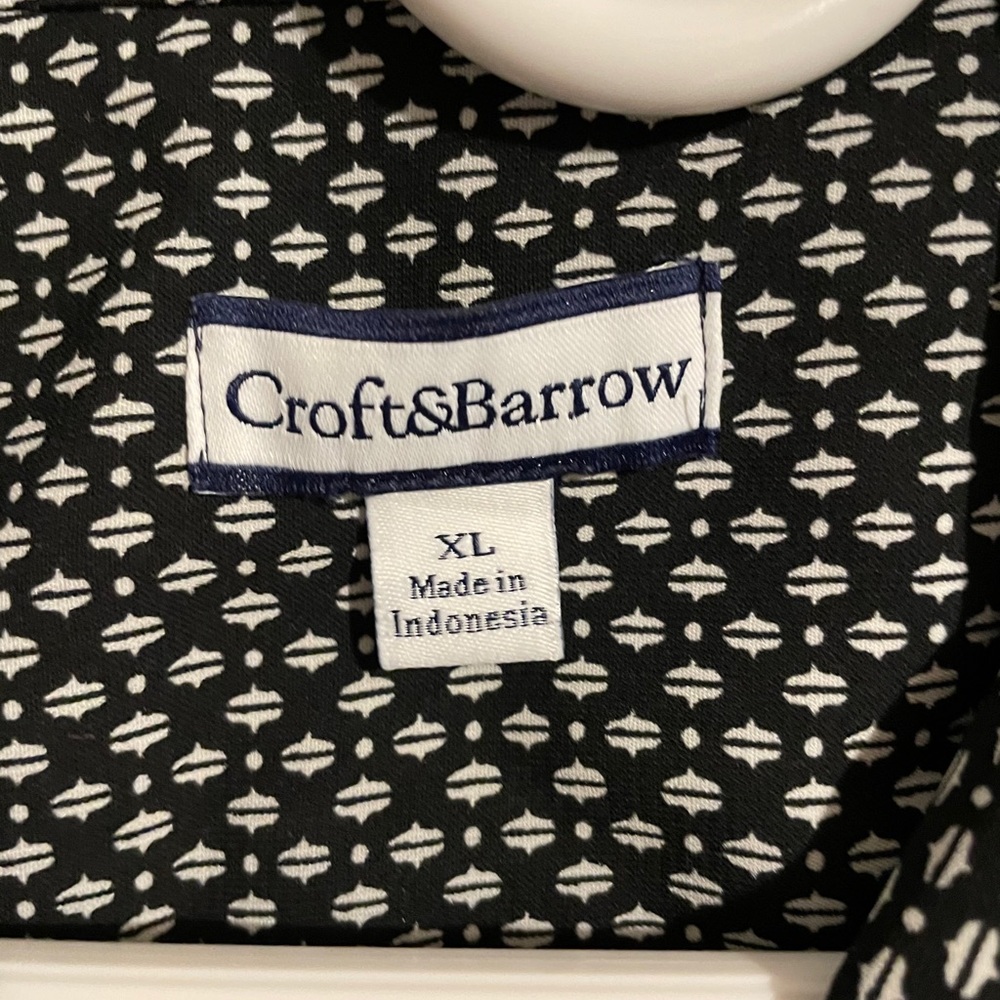 Croft & Barrow Patterned Button Up - Picture 5 of 5